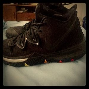 Nike Kyrie 5